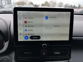 Toyota Yaris Cross 1.5 Hybrid 115 First Edition Comfort Pack thumbnail 6