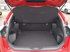 Toyota Yaris Cross 1.5 Hybrid 115 First Edition Comfort Pack thumbnail 8