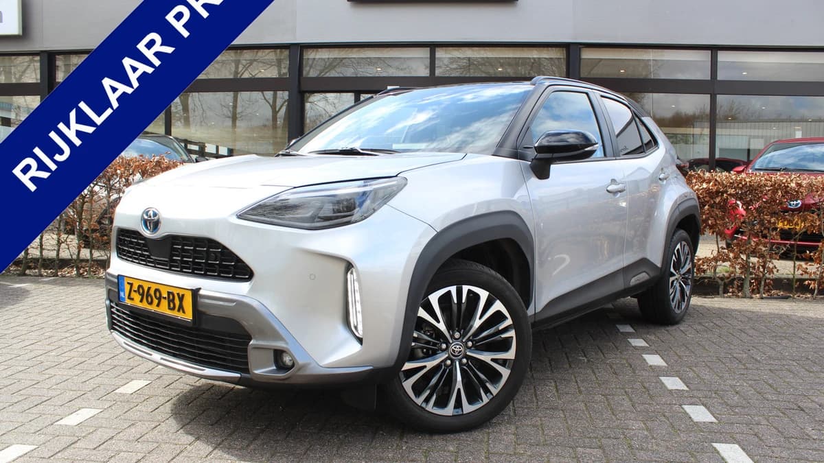 Toyota Yaris Cross 1.5 Hybrid Adventure Bi-Tone — foto 1