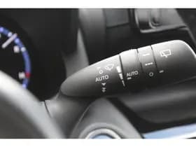 Toyota Yaris Cross 1.5 Hybrid Adventure Bi-Tone thumbnail 24
