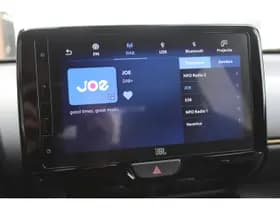 Toyota Yaris Cross 1.5 Hybrid Adventure Bi-Tone thumbnail 25