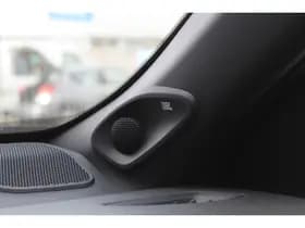 Toyota Yaris Cross 1.5 Hybrid Adventure Bi-Tone thumbnail 26