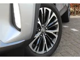 Toyota Yaris Cross 1.5 Hybrid Adventure Bi-Tone thumbnail 7