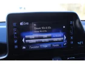 Toyota C-HR 1.8 Hybrid Dynamic thumbnail 23