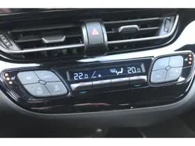 Toyota C-HR 1.8 Hybrid Dynamic thumbnail 6