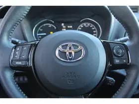 Toyota Yaris 1.5 Hybrid Aspiration thumbnail 18