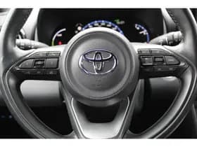 Toyota Yaris Cross 1.5 Hybrid First Edition thumbnail 13