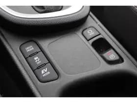 Toyota Yaris Cross 1.5 Hybrid First Edition thumbnail 22