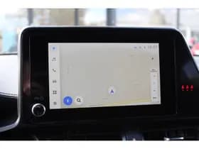 Toyota C-HR 1.8 Hybrid Style Bi-Tone thumbnail 12