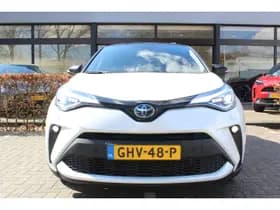 Toyota C-HR 1.8 Hybrid Style Bi-Tone thumbnail 3