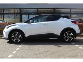 Toyota C-HR 1.8 Hybrid Style Bi-Tone thumbnail 5