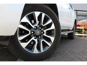 Toyota Land Cruiser 2.8 D-4D-F Professional Window Van thumbnail 14