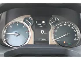 Toyota Land Cruiser 2.8 D-4D-F Professional Window Van thumbnail 17