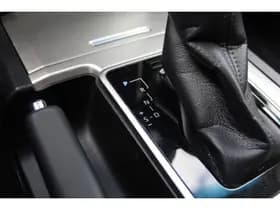 Toyota Land Cruiser 2.8 D-4D-F Professional Window Van thumbnail 28