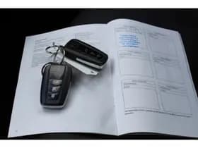 Toyota Land Cruiser 2.8 D-4D-F Professional Window Van thumbnail 30