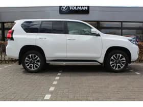 Toyota Land Cruiser 2.8 D-4D-F Professional Window Van thumbnail 7