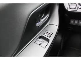 Toyota Yaris thumbnail 20