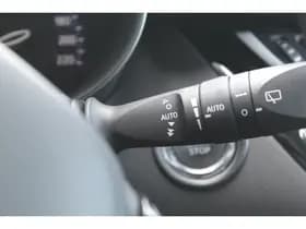 Toyota C-HR thumbnail 20