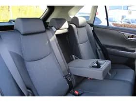 Toyota RAV4 thumbnail 4