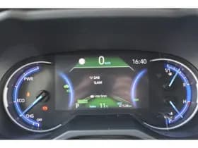 Toyota RAV4 thumbnail 9