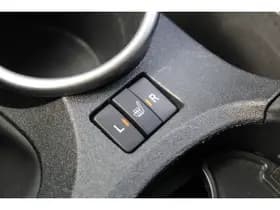 Toyota Verso thumbnail 25