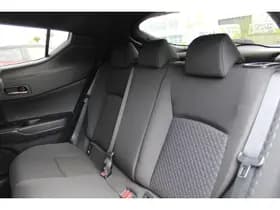 Toyota C-HR thumbnail 14