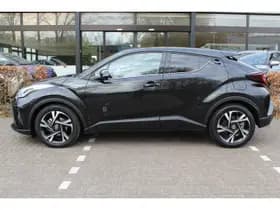 Toyota C-HR thumbnail 5