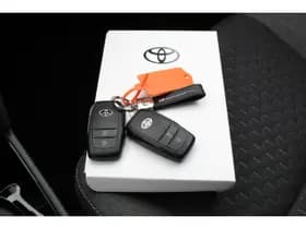 Toyota Yaris thumbnail 28