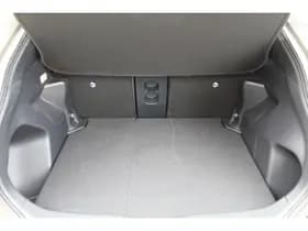 Toyota Yaris thumbnail 10