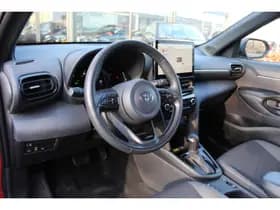 Toyota Yaris thumbnail 2