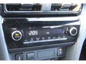 Toyota Yaris thumbnail 19