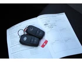 Toyota Yaris thumbnail 26