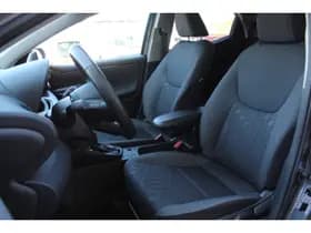 Toyota Yaris thumbnail 3