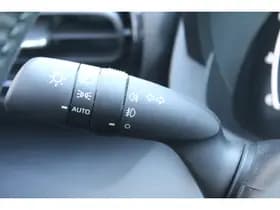 Toyota Yaris thumbnail 21