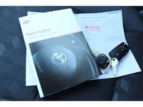 Toyota Yaris thumbnail 25