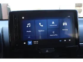 Toyota Yaris thumbnail 4