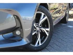Toyota Yaris thumbnail 5