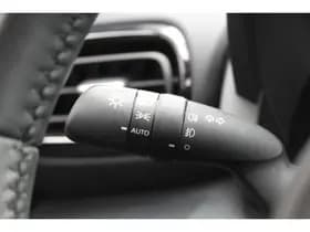 Toyota Yaris thumbnail 22