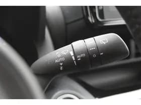 Toyota Yaris thumbnail 23