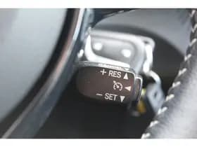 Toyota Yaris thumbnail 17