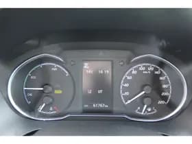 Toyota Yaris thumbnail 21
