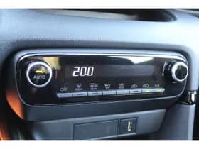 Toyota Yaris thumbnail 19