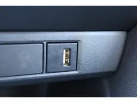 Toyota Yaris thumbnail 21