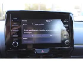 Toyota Yaris thumbnail 24