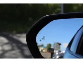 Toyota Yaris thumbnail 5