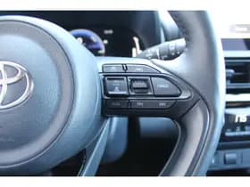 Toyota Yaris thumbnail 12