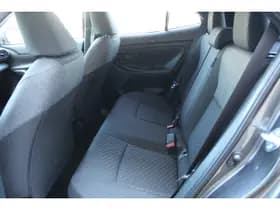 Toyota Yaris thumbnail 9