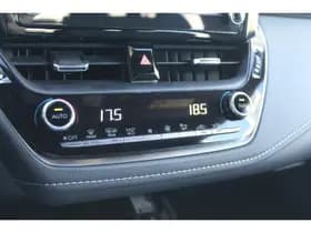 Toyota Corolla thumbnail 23