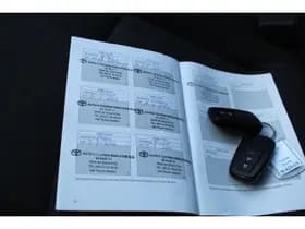 Toyota Corolla thumbnail 28