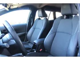 Toyota Corolla thumbnail 6